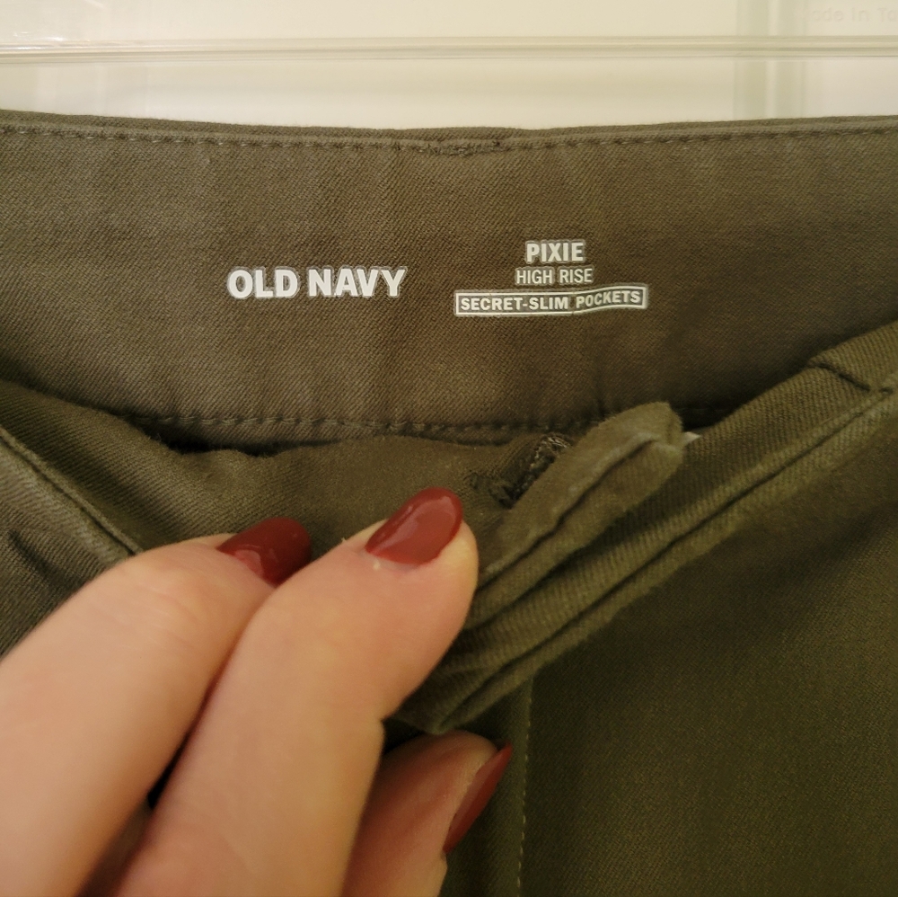 Green Old Navy Pixie Pant - image 4